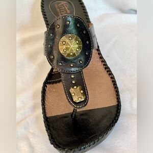 Clarks Artisan Collection Shingo Wedge Heeled Sandals  7.5